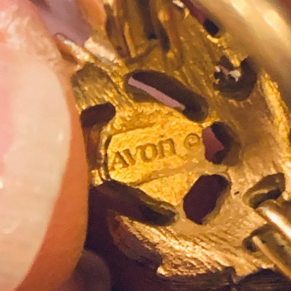 Vintage Avon Venetian Art Glass Faux Opal (1960s) Gold Ring  SKU: SV0331 - Picture 4 of 4